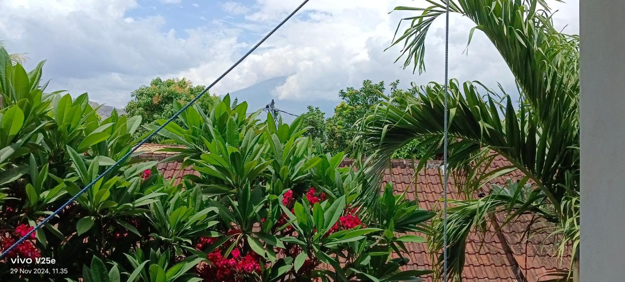 Lumbung Sari Home Stay Amed  Bagian luar foto